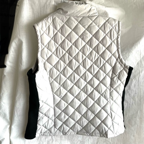 Andrew Marc Women's XXL Puffer Vest Gray Black Full Zip Mock Neck Quilted - Picture 4 of 7
